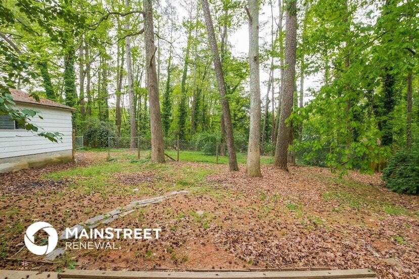 Building Photo - 1707 Virginia Cir