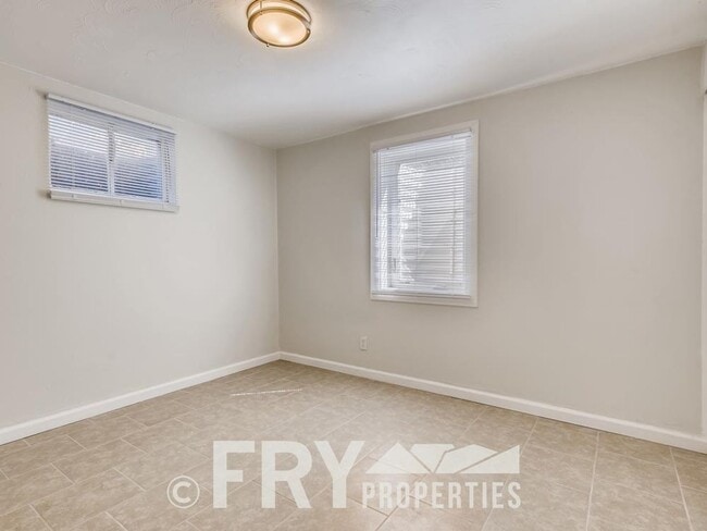 Building Photo - Fabulous Remodel in Virginia Village