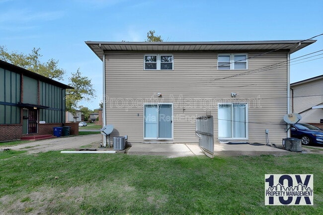 Building Photo - 3071 Rotunda Ct S