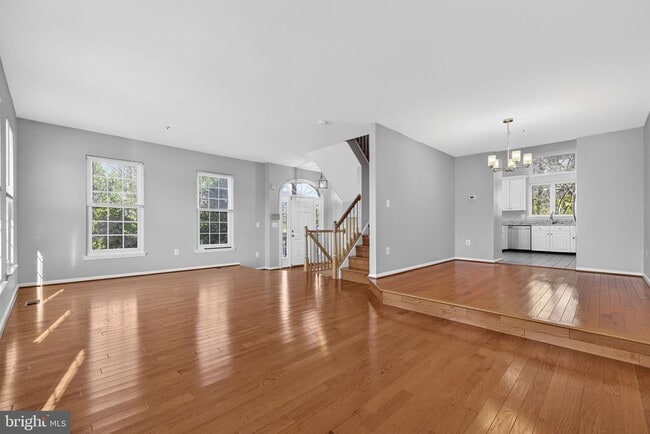 Building Photo - 2901 Mainstone Dr