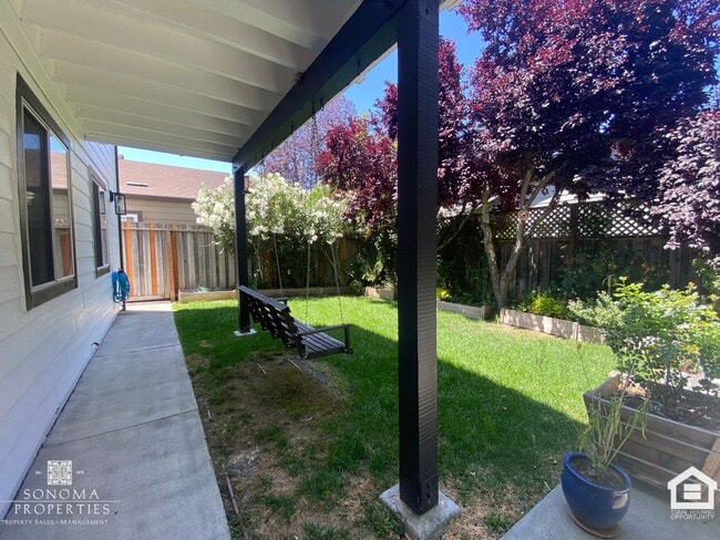 Building Photo - Light-Filled 3BD/2BA Home in Desirable Fry...