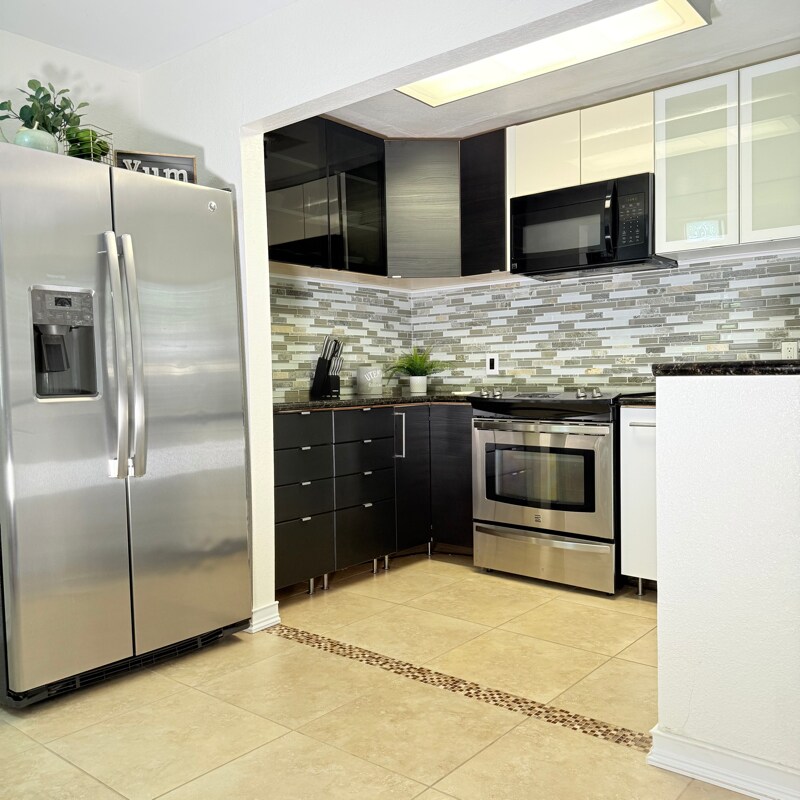 Building Photo - 7980 Mission Center Ct