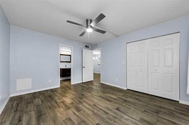 Building Photo - 3030 Eastland Blvd
