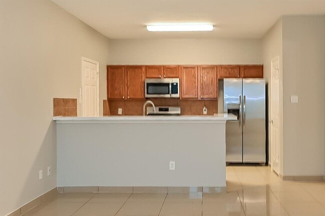 Building Photo - 6341 Settlers Square Ln