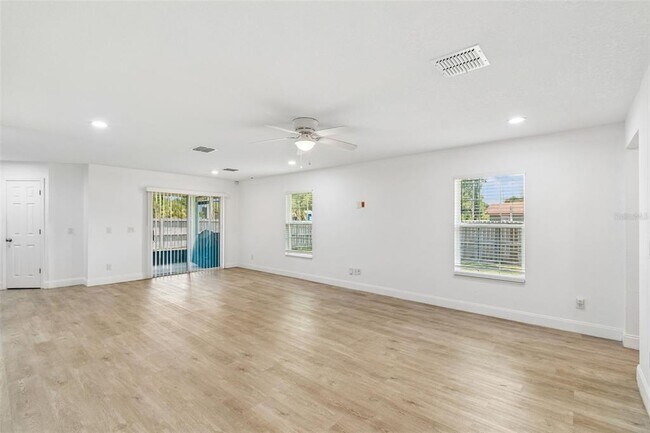 Building Photo - 5101 Lanette St