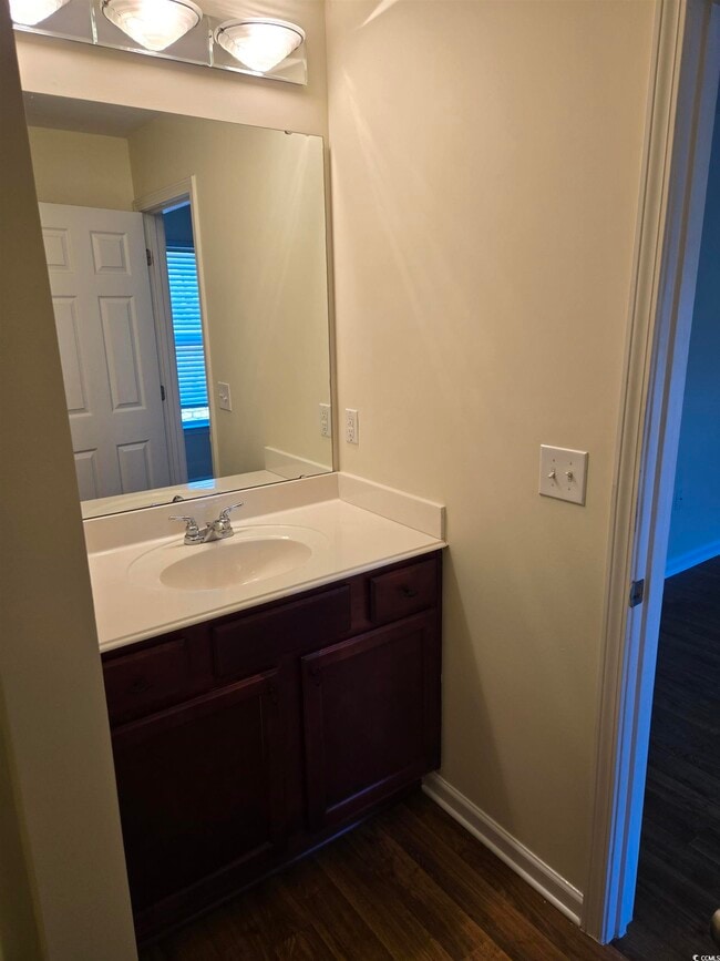 Building Photo - 1245 Pine Ridge St