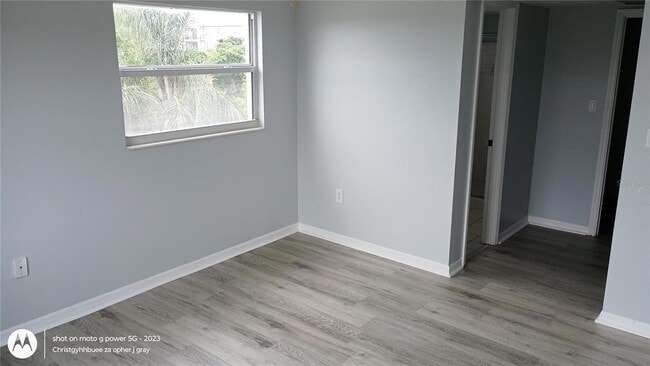 Building Photo - 4111 Lake Bayshore Dr