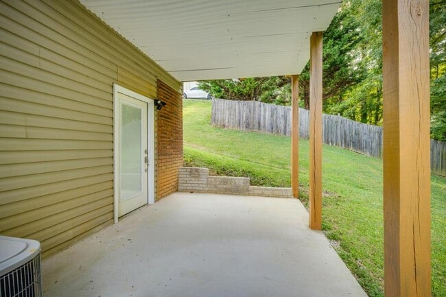 Building Photo - 1125 Faye St