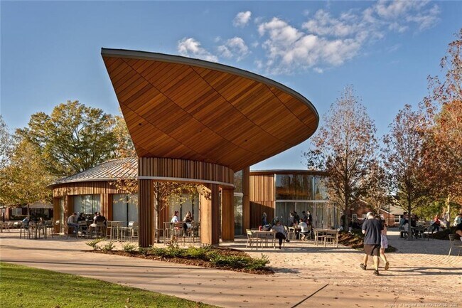 Building Photo - 308 Black Bird Ct