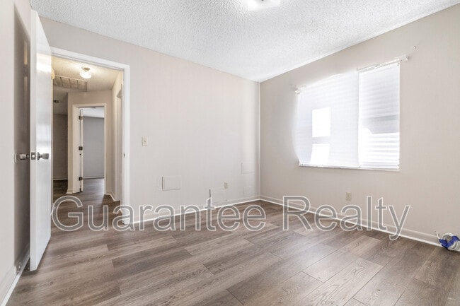 Building Photo - 1611 High Point Ct SW