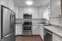 Building Photo - 4622 28th Rd S