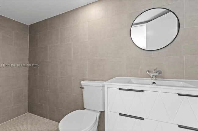 Building Photo - 1524 SW 32nd Ct