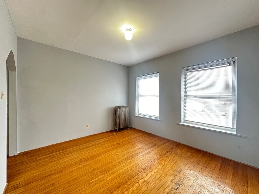 Building Photo - 1212 W Thorndale Ave