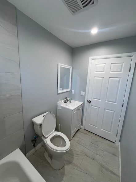 Bathroom - 44979 15th St W
