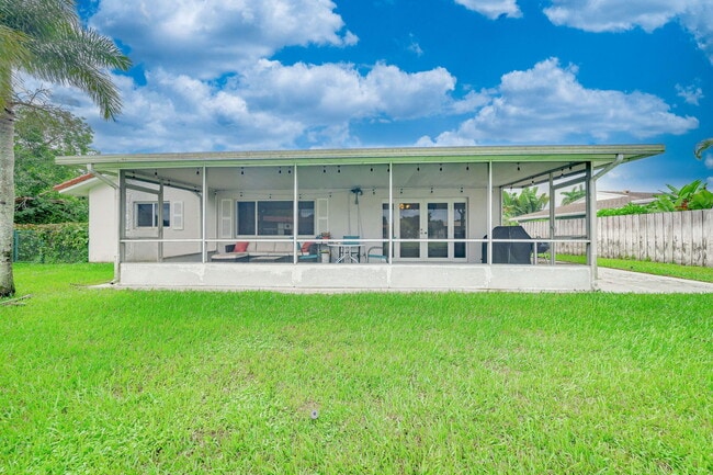 Building Photo - 9603 NW 67th Ct