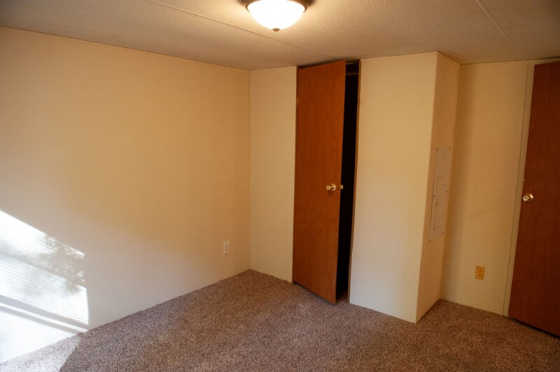 Building Photo - 6013 Briarwood Dr