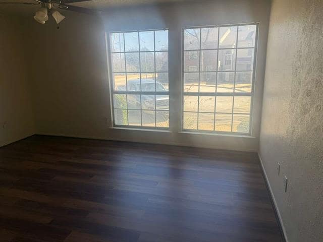 Building Photo - 12812 Woodbend Ct