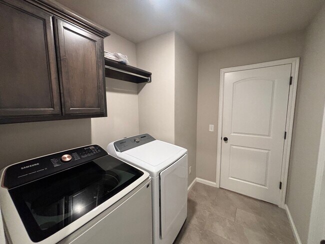 Building Photo - Wonderful 3 Bed 2 Bath Home in Norman