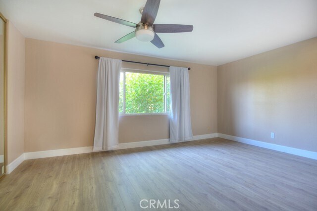 Building Photo - 313 S Almansor St