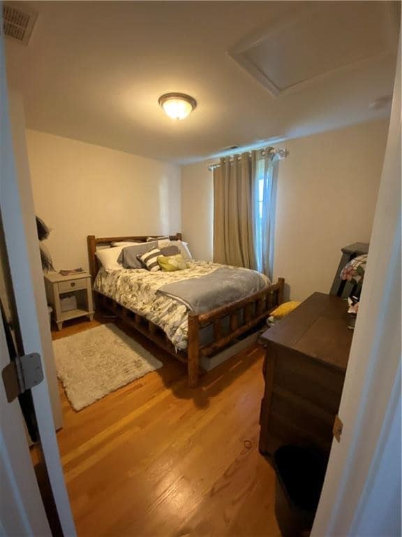 Building Photo - 9 Marshall Ln