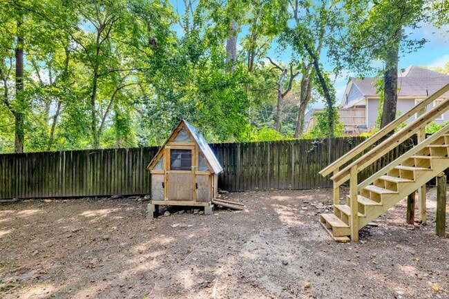 Building Photo - Avondale Gem!! - 3 Bed/2 Bath - Great location!