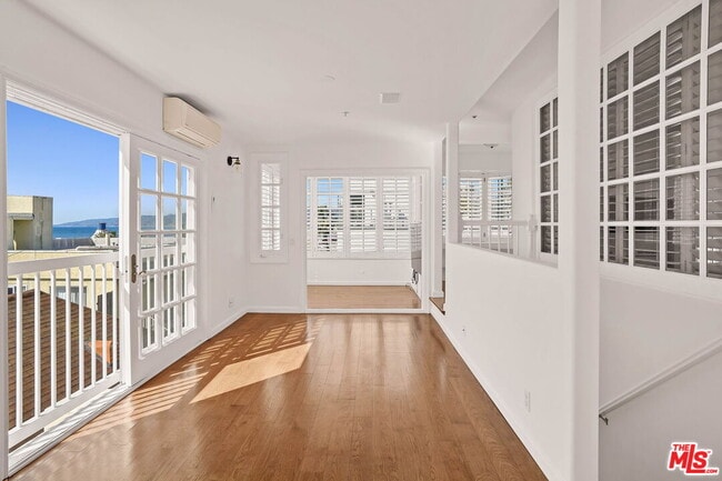 Building Photo - 25 Arcadia Ter