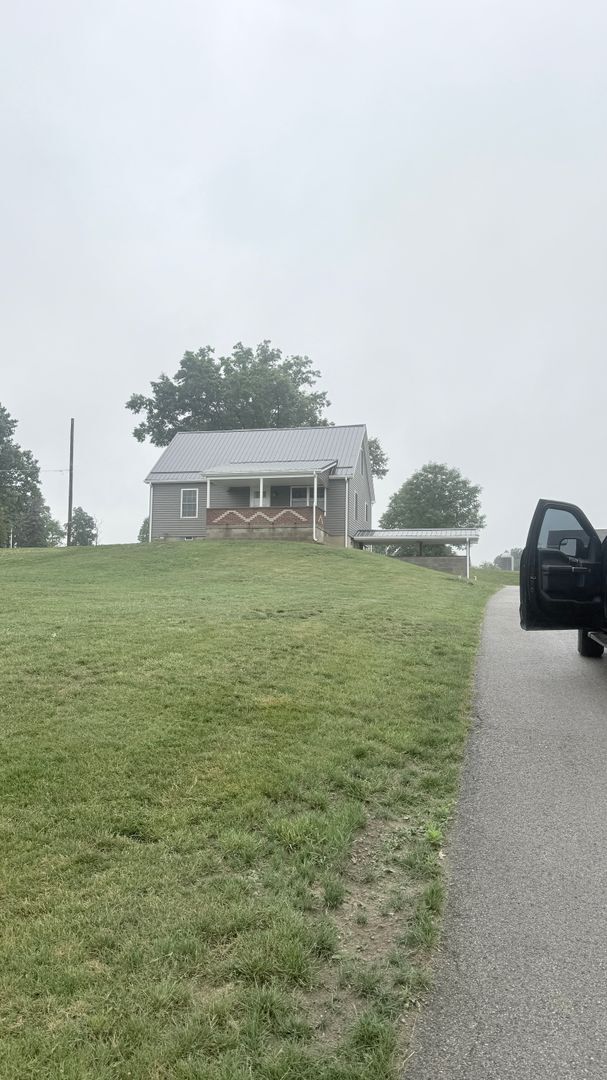 Building Photo - BRAND new 3 bedroom 1.5 bath LAUREL SCHOOL Ready now!