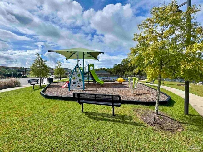 Building Photo - 8084 Fir Tree Dr