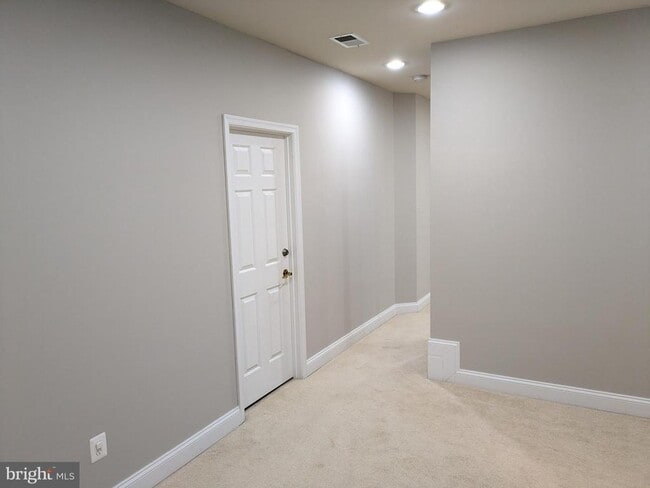Building Photo - 21882 Brickshire Cir