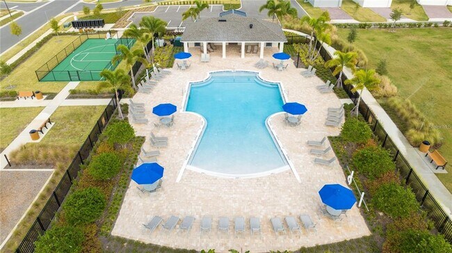 Building Photo - 12049 Bracco St