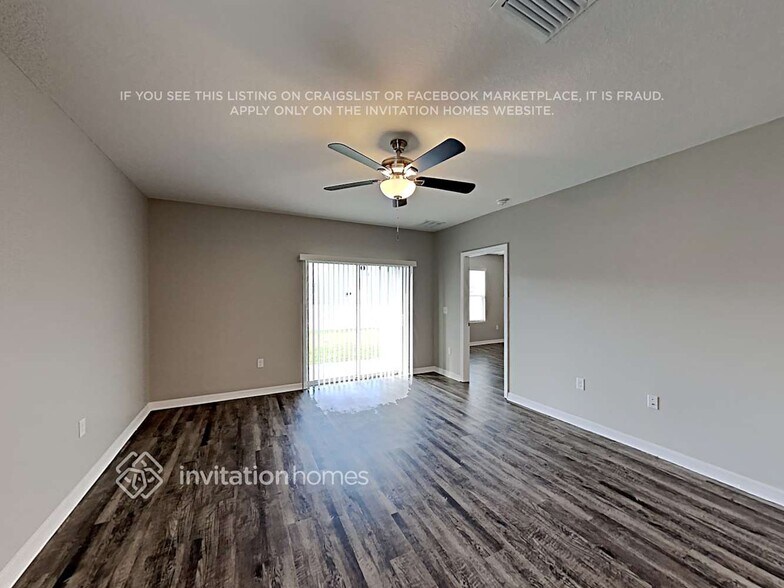 Building Photo - 17019 Wave Tressle Pl