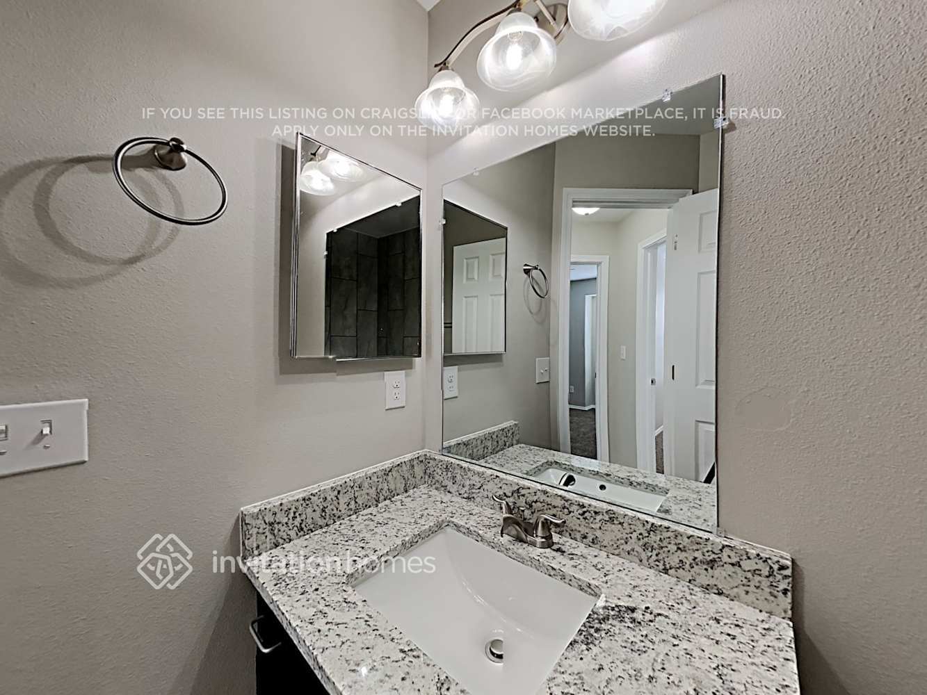 Building Photo - 721 Harvest Field Way