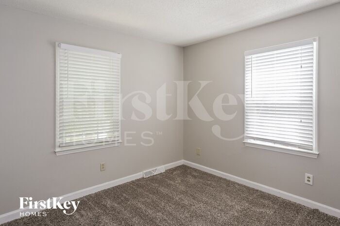 Building Photo - 3420 Redstones Rd
