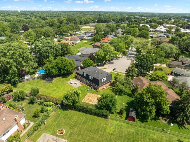 Building Photo - 1526 Carrol Ct