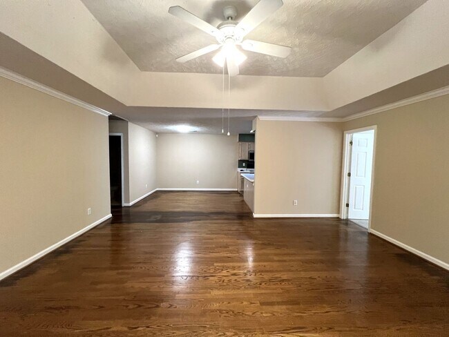 Building Photo - 1706 Meadow Oak Ct