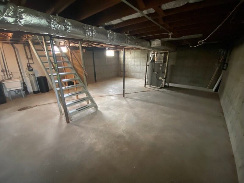 Building Photo - 3501 Marcy Rd