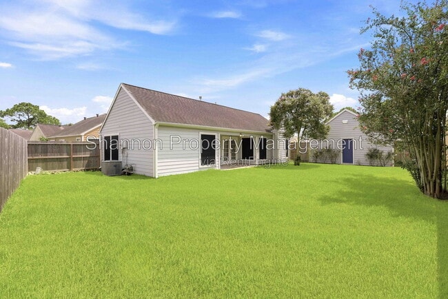 Building Photo - 16625 Ivy Grove Dr