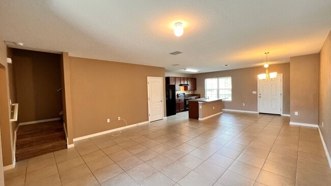 Building Photo - Charming 3 Bedroom, 2 Bathroom Home in Kis...