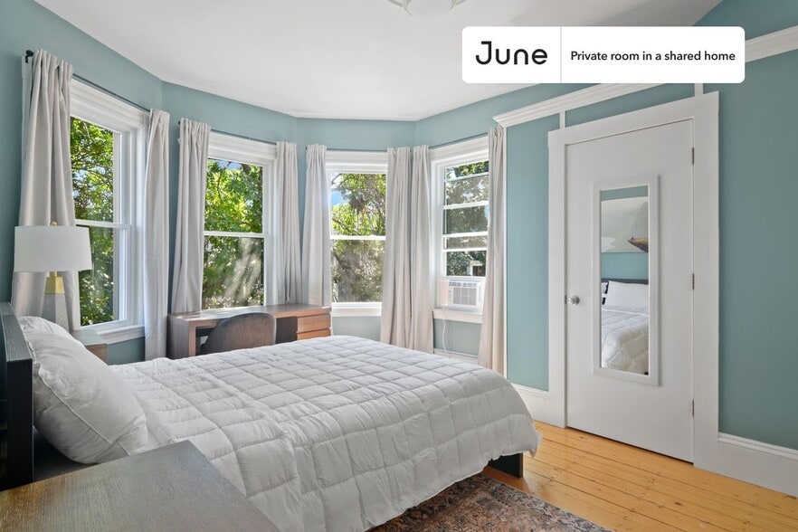 Building Photo - Room in Shared 4 bed/2 bath home in Central Square (Cambridge)