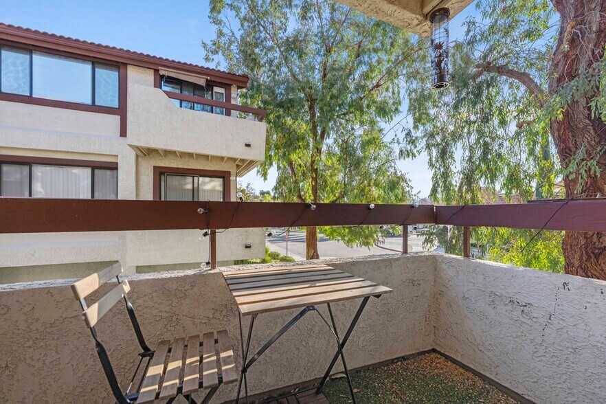 Building Photo - 18122 Sundowner Way