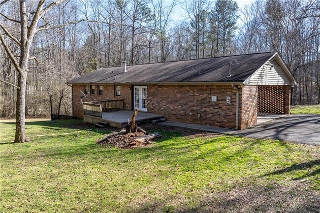 Building Photo - 5825 Loire Dr