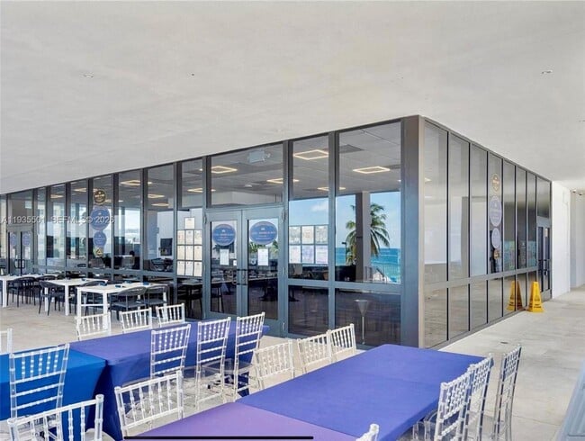 Building Photo - 2101 S Ocean Dr