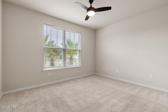 Building Photo - 2817 Ivy Post Dr