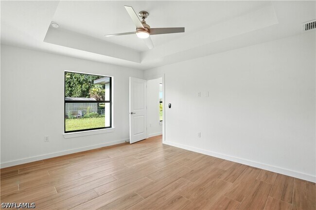 Building Photo - 2607 38th St SW