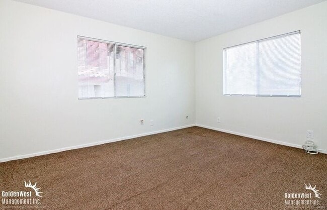 Building Photo - Gorgeous 1Bdm 1Ba Upstairs Unit in Oceanside