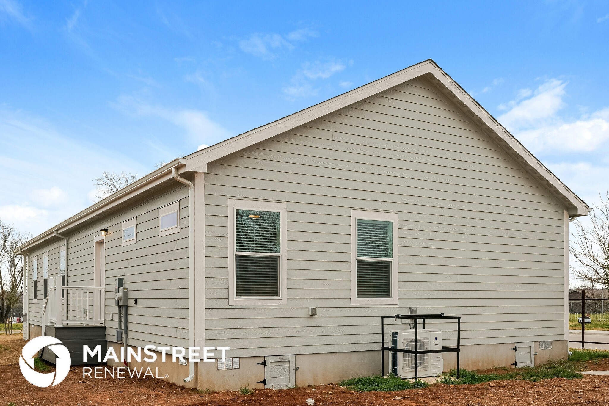 Building Photo - 2124 Belzise Terrace