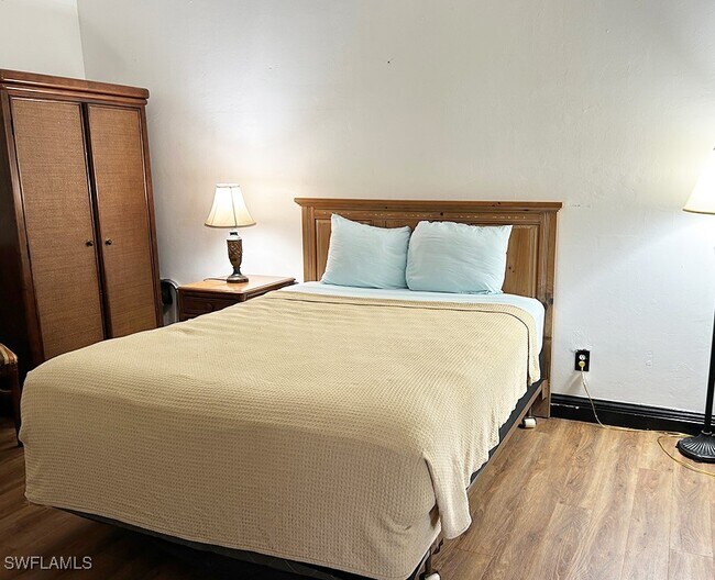 Building Photo - 25000 Tamiami Trl E