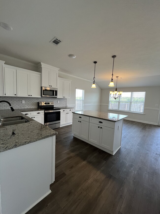 Building Photo - 3627 Finley Ct