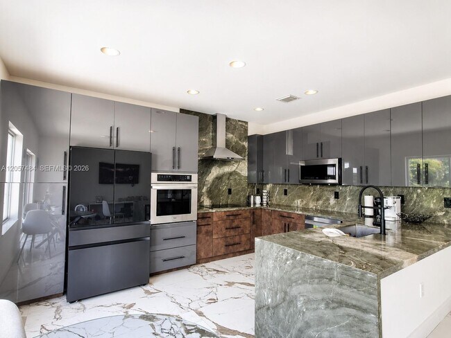 Building Photo - 9471 SW 226th Terrace