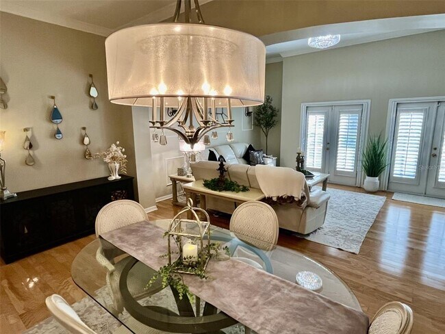 Building Photo - 901 Waterside Ln